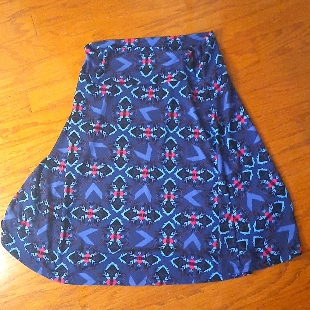 LulaRoe Madison Skirt. Size 2XL.